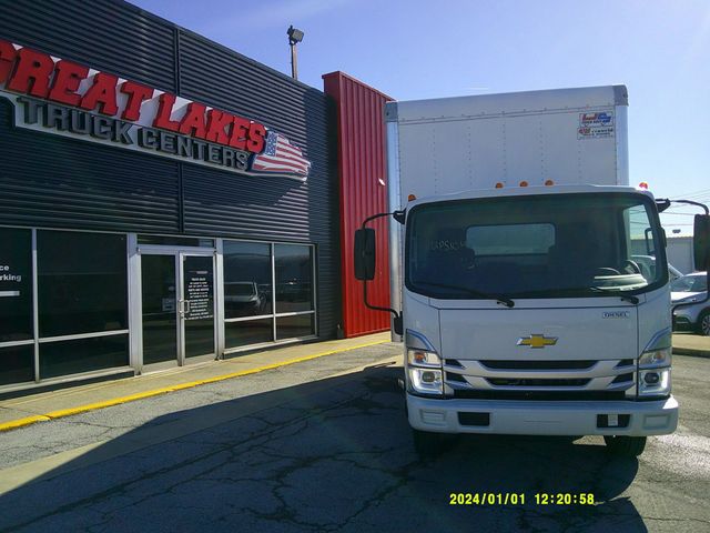 2023 Chevrolet 5500XD LCF DIESEL 16ft Box - 22834236 - 1