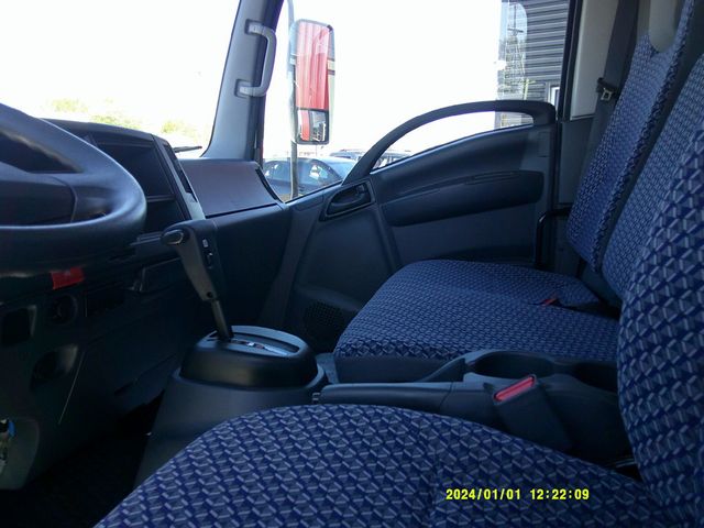 2023 Chevrolet 5500XD LCF DIESEL 16ft Box - 22834236 - 6
