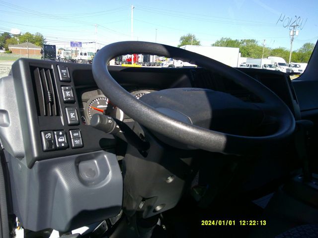 2023 Chevrolet 5500XD LCF DIESEL 16ft Box - 22834236 - 7
