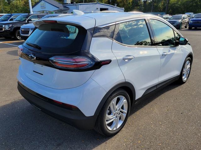 2023 Chevrolet Bolt EV 1LT Hatchback 4D - 22932424 - 14