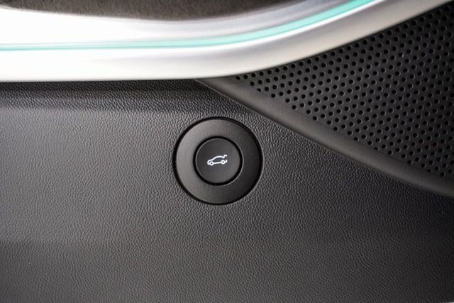 2023 Chevrolet Camaro 2dr Coupe ZL1 - 22899624 - 34