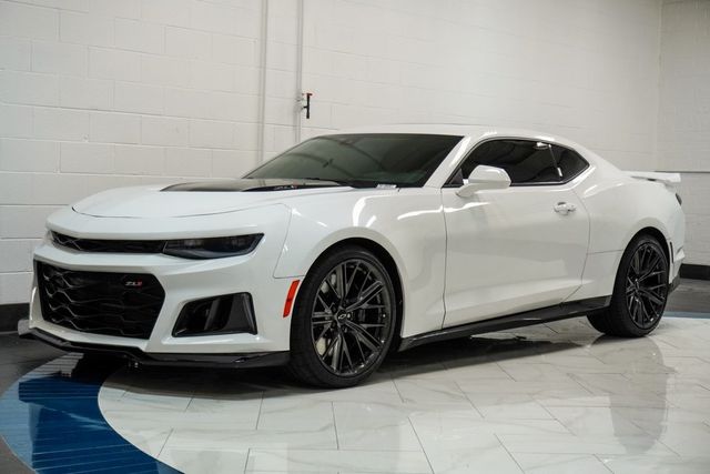 2023 Chevrolet Camaro 2dr Coupe ZL1 - 22899624 - 3