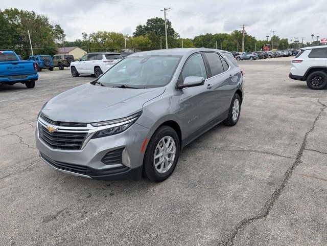 2023 Chevrolet Equinox FWD 4dr LT w/1LT - 22904458 - 3