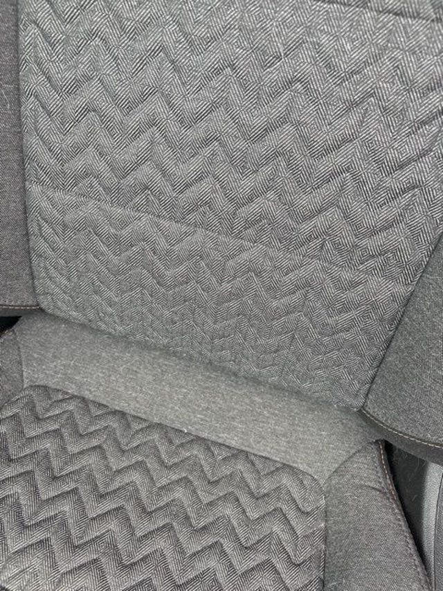 2023 Chevrolet Equinox LT - 22939388 - 4