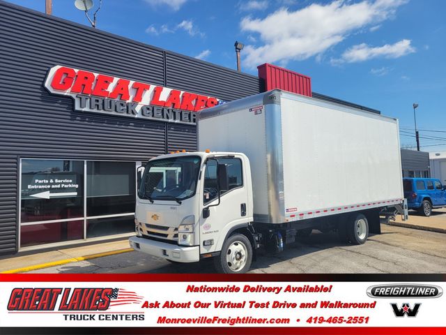 2023 Chevrolet LCF5500XD 20' Box Truck - 22287236 - 0