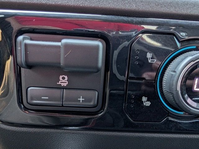 2023 Chevrolet Silverado 1500 4WD Crew Cab 147" RST - 22927287 - 18