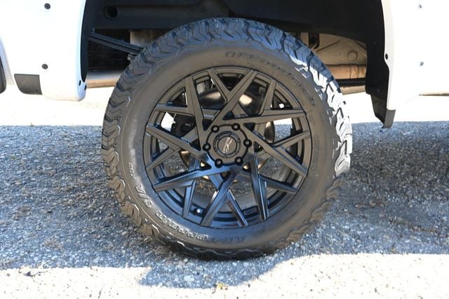 2023 Chevrolet Silverado 1500 4WD Crew Cab 147" RST - 22936520 - 8