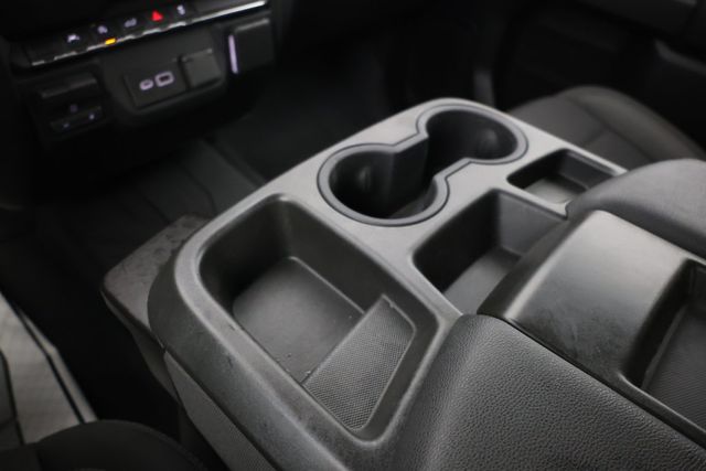 2023 Chevrolet Silverado 1500 4WD Crew Cab 157'' Custom with 4'' Round Assist Steps - 22939264 - 11