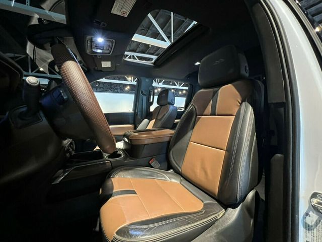 2023 Chevrolet Silverado 2500HD HighCountry/PowerSunroof/BlindZoneAlert/LaneChangeAssist/NAV - 22924027 - 16