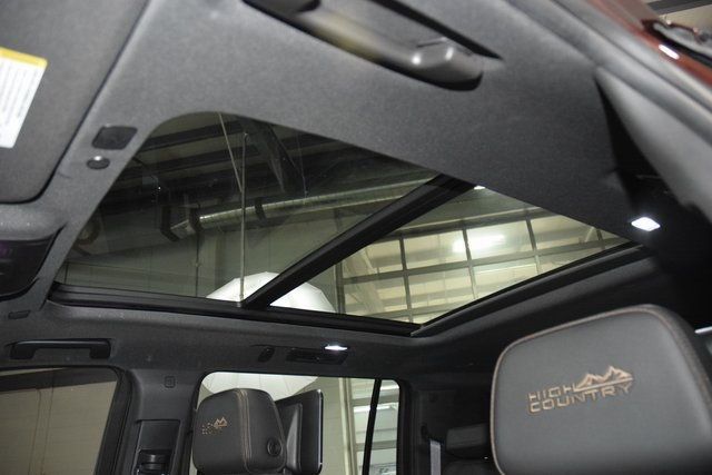 2023 Chevrolet Suburban 4WD 4dr High Country - 22888393 - 45