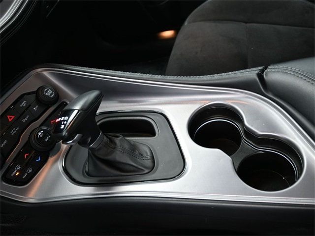 2023 Dodge Challenger R/T RWD - 22885409 - 17