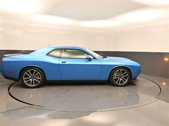 2023 Dodge Challenger R/T RWD - 22885409 - 27