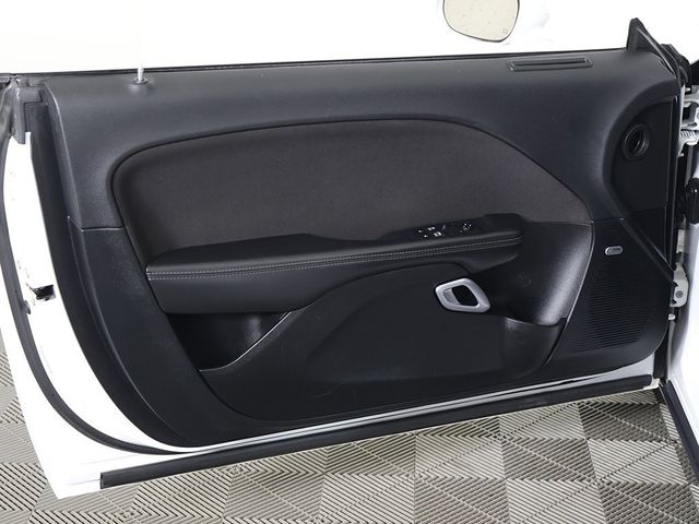 2023 Dodge Challenger SXT RWD - 22932170 - 18