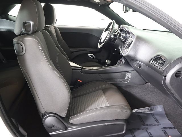 2023 Dodge Challenger SXT RWD - 22932170 - 25