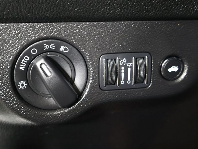 2023 Dodge Challenger SXT RWD - 22932170 - 31