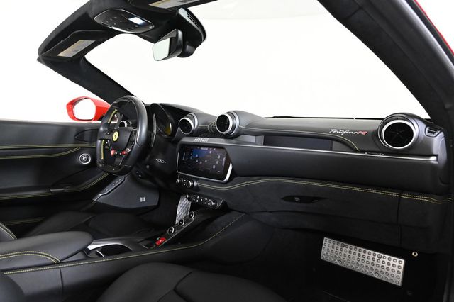 2023 Ferrari Portofino Base - 22911447 - 17