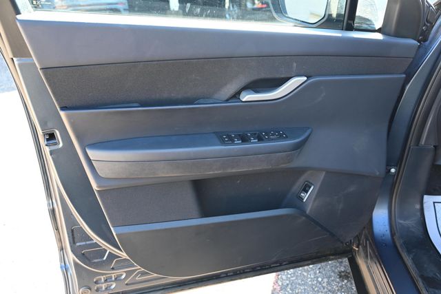 2023 Fisker Ocean One AWD with 360-Mile Range - 22936537 - 10