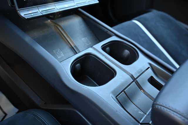 2023 Fisker Ocean One AWD with 360-Mile Range - 22936537 - 13