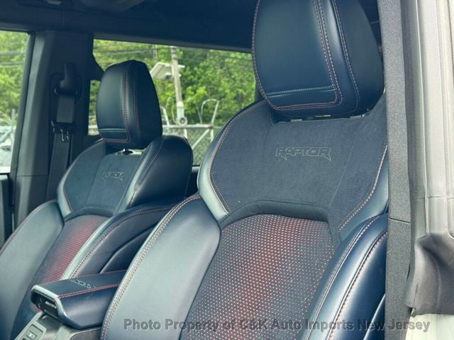 2023 Ford Bronco Raptor Advanced 4x4,374A LUX PACKAGE,INTERIOR CARBON FIBER PACK  - 22428737 - 17