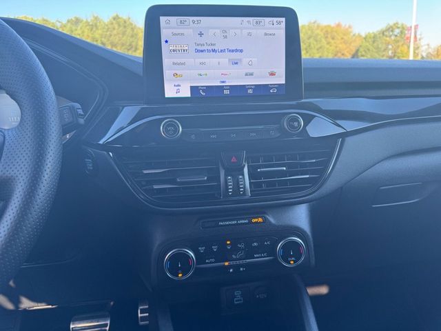 2023 Ford Escape ST-Line - 22928375 - 17