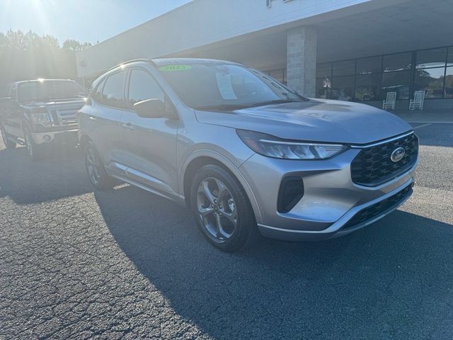2023 Ford Escape ST-Line - 22928375 - 1