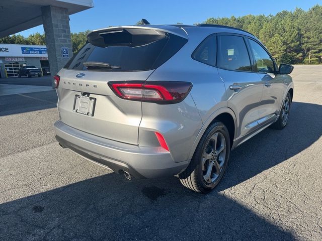 2023 Ford Escape ST-Line - 22928375 - 7