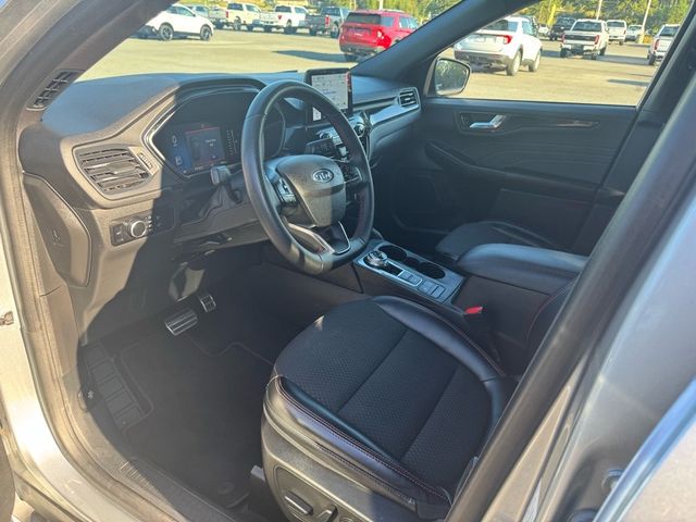 2023 Ford Escape ST-Line - 22928375 - 8