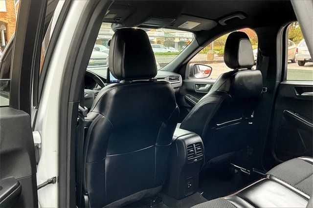 2023 Ford Escape ST-Line AWD - 22929109 - 17