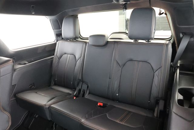 2023 Ford Expedition Platinum 4x4 - 22832322 - 18