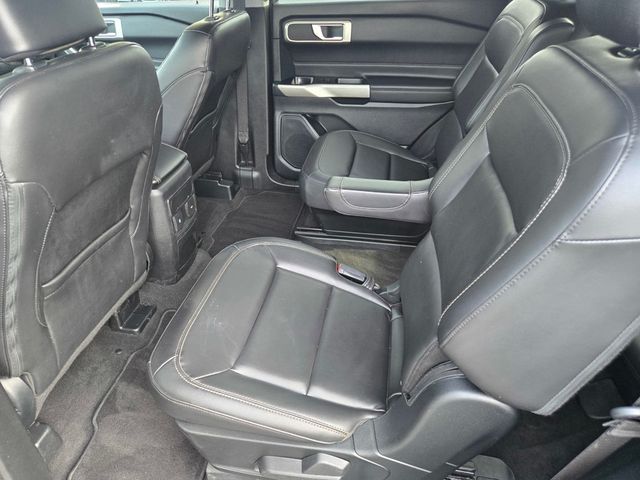 2023 Ford Explorer XLT 4WD - 22932522 - 13