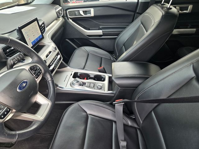 2023 Ford Explorer XLT 4WD - 22932522 - 21