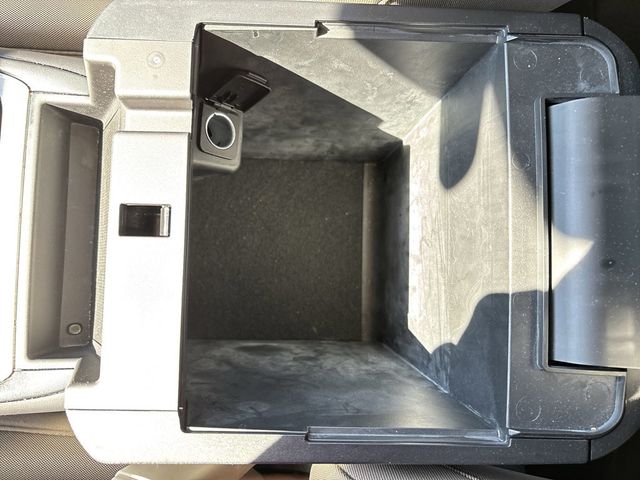 2023 Ford Explorer XLT 4WD - 22800076 - 27