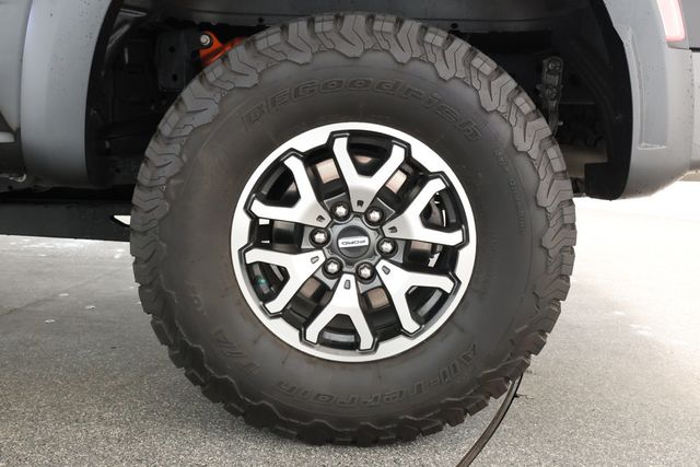 2023 Ford F-150 Raptor 4WD SuperCrew 5.5' Box with Exterior Graphics Package - 22899861 - 6