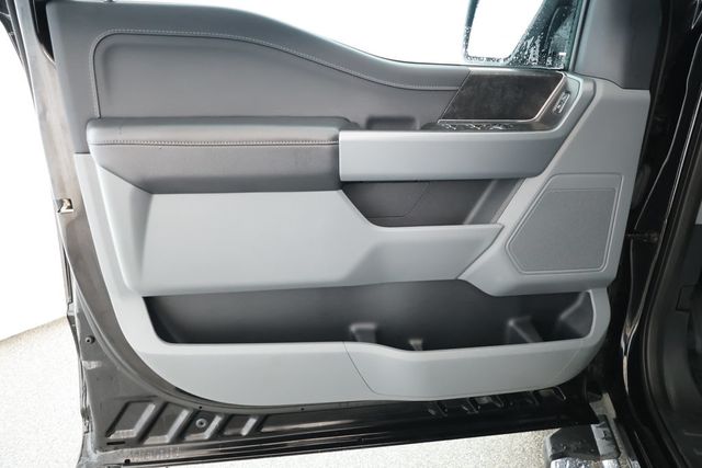 2023 Ford F-150 XLT 4WD SuperCrew 5.5' Box w/ Equipment 302A & 3.5L EcoBoost - 22918335 - 7