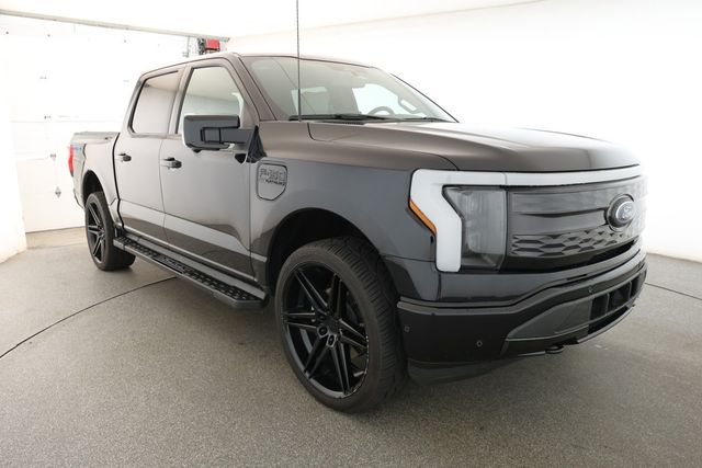 2023 Ford F-150 Lightning Platinum 4WD SuperCrew 5.5' Box with Enhanced 24'' Wheels - 22928146 - 2