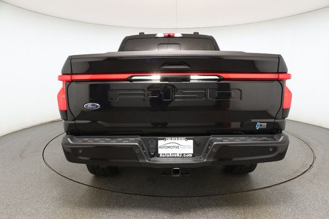 2023 Ford F-150 Lightning Platinum 4WD SuperCrew 5.5' Box with Enhanced 24'' Wheels - 22928146 - 4