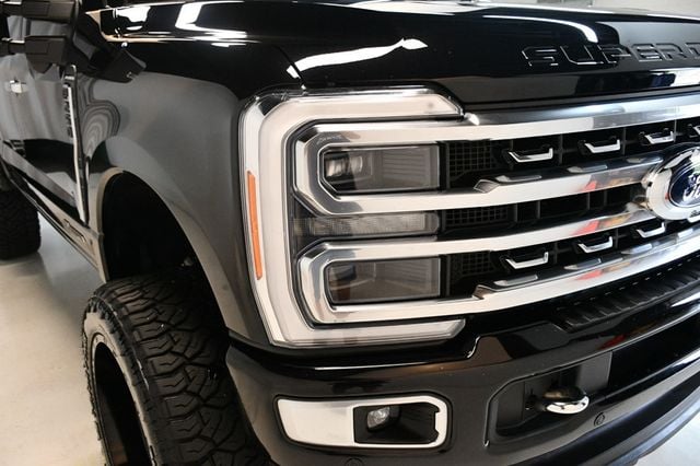 2023 Ford Super Duty F-250 SRW Platinum 4WD Crew Cab 6.75' Box - 22894814 - 10