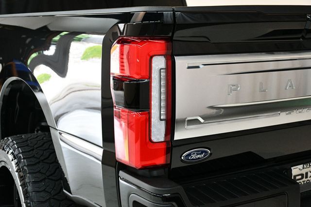 2023 Ford Super Duty F-250 SRW Platinum 4WD Crew Cab 6.75' Box - 22894814 - 13