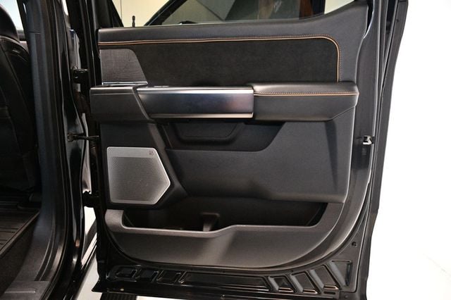 2023 Ford Super Duty F-250 SRW Platinum 4WD Crew Cab 6.75' Box - 22894814 - 32
