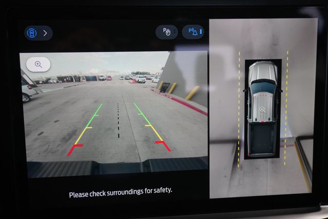 2023 Ford Super Duty F-350 SRW LARIAT 4WD Crew Cab 6.75' Box - 22921721 - 23