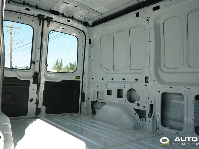 2023 Ford Transit Cargo Van T-250 130" Med Rf 9070 GVWR RWD - 22894757 - 29