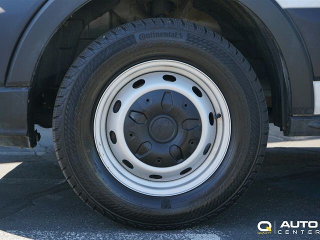2023 Ford Transit Cargo Van T-250 130" Med Rf 9070 GVWR RWD - 22894757 - 6