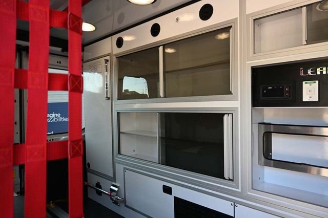 2023 Ford Transit Cargo Van XL Medium Roof - 22922595 - 22