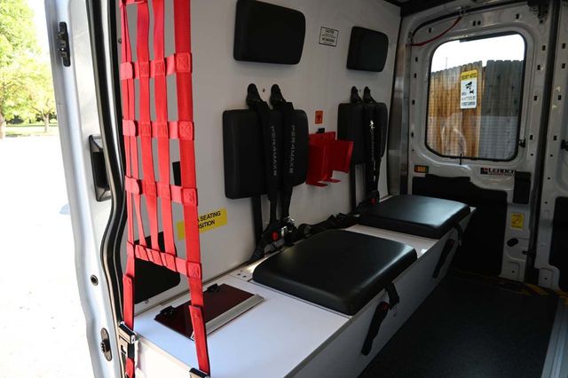 2023 Ford Transit Cargo Van XL Medium Roof - 22922595 - 23