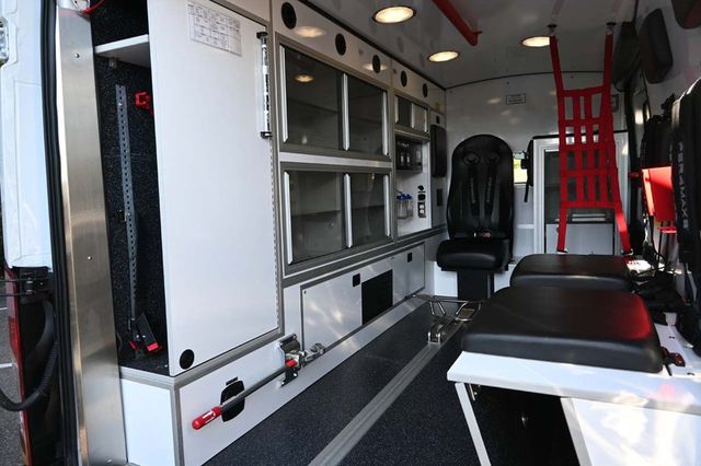 2023 Ford Transit Cargo Van XL Medium Roof - 22922595 - 27