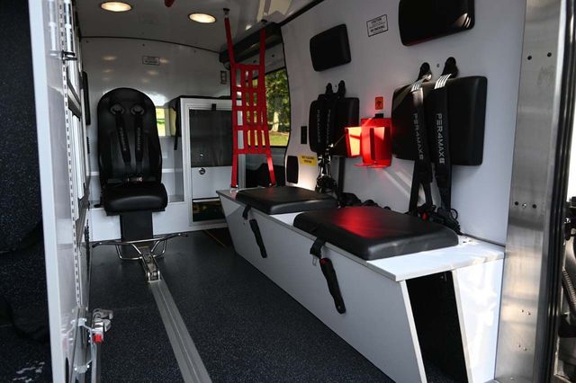 2023 Ford Transit Cargo Van XL Medium Roof - 22922595 - 28