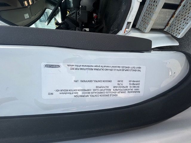 2023 Freightliner M2106  - 22817690 - 10