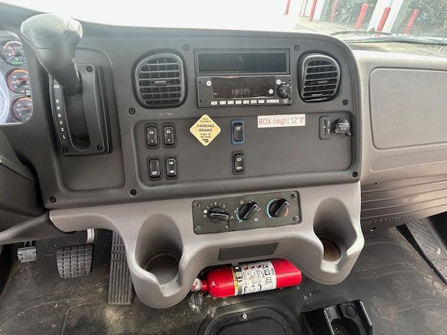 2023 Freightliner M2106  - 22817690 - 20