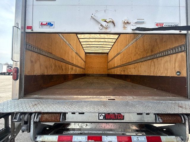 2023 Freightliner M2106  - 22817690 - 8