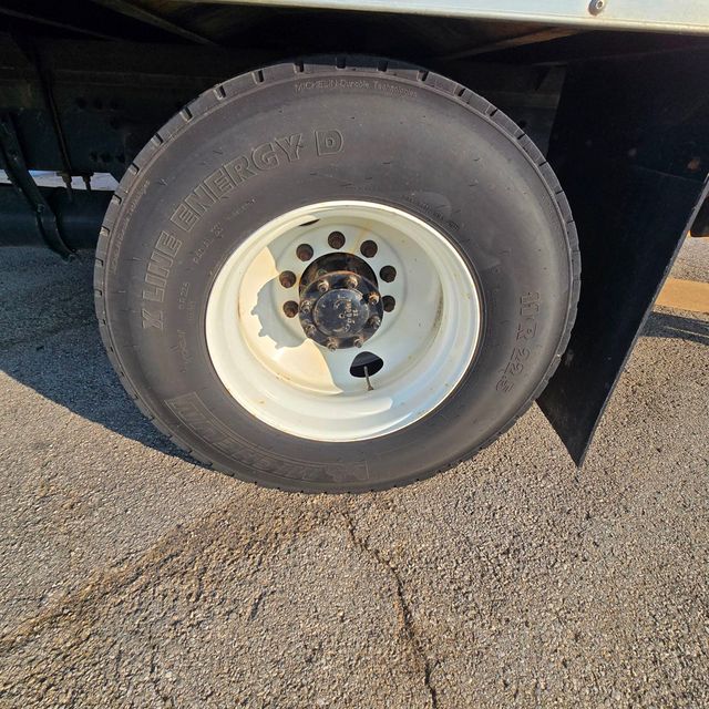2023 Freightliner M2 106  - 22591323 - 16